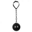 Boevenbal met ketting