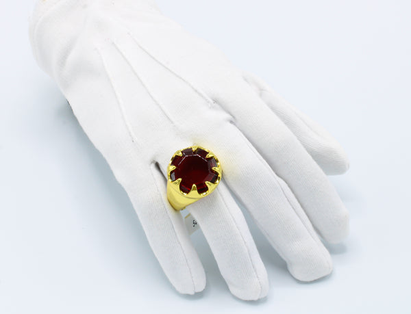 Ring Sinterklaas met rode steen maat 24